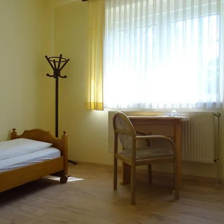 Landgasthof Heesser Krug Locanda